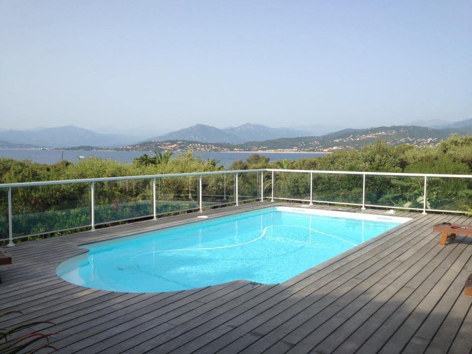 Construction et entretien de piscine