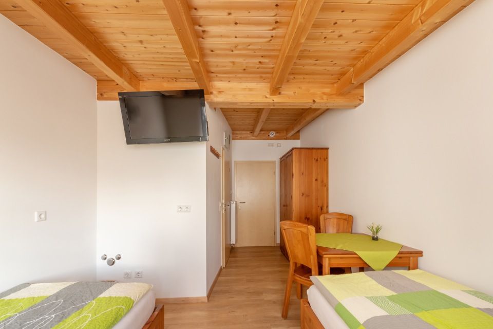 Gästezimmer und Hofladen Familie John