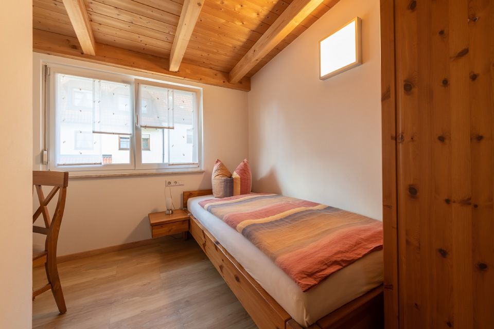 Gästezimmer und Hofladen Familie John