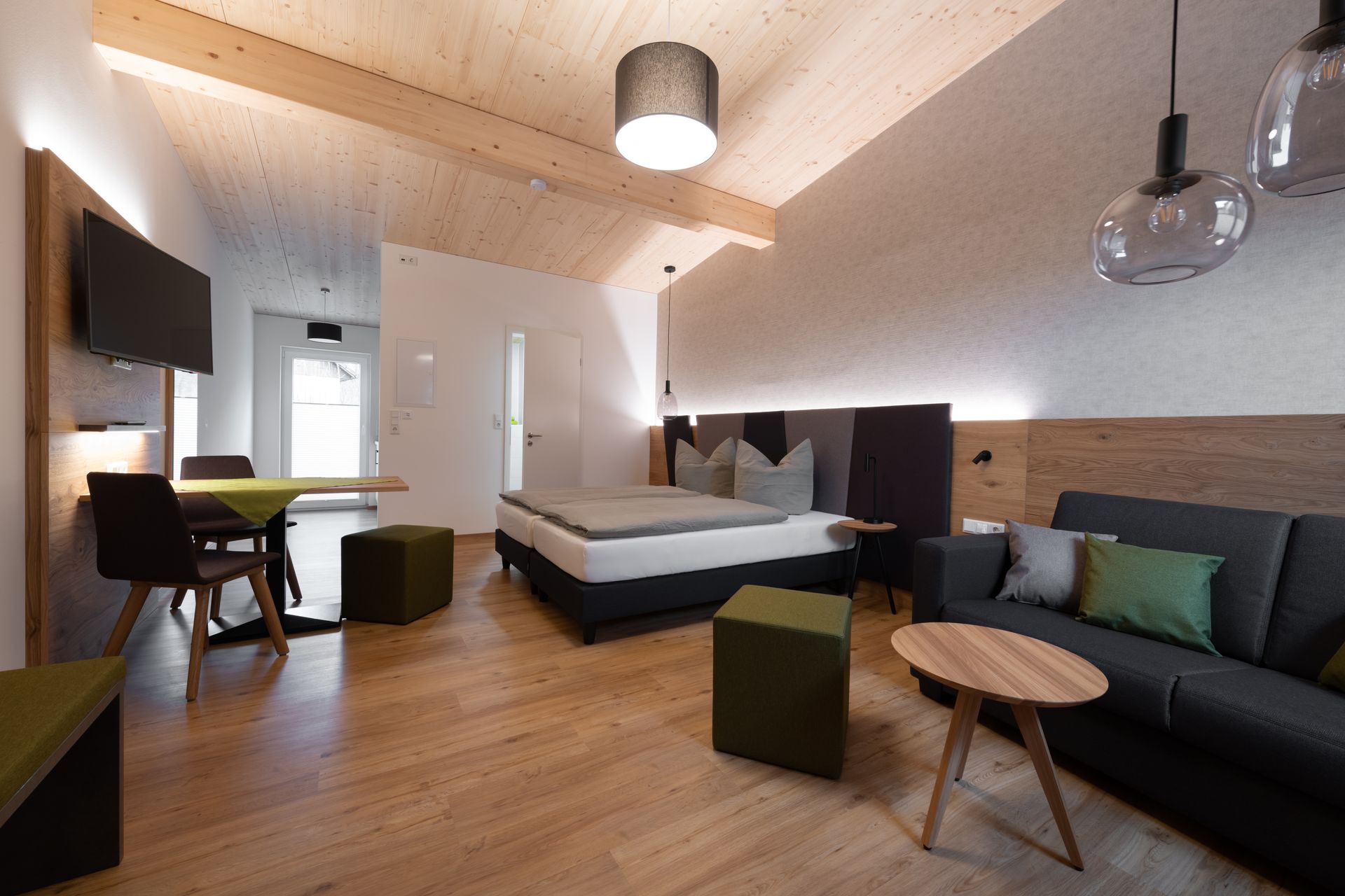 Gästezimmer und Hofladen Familie John