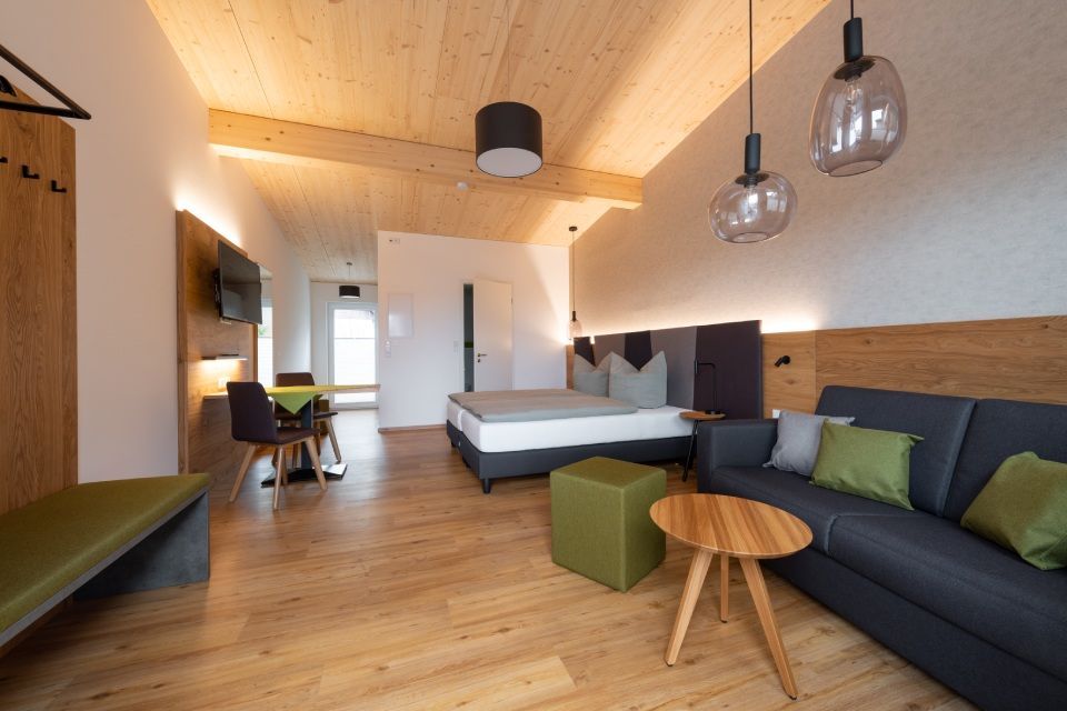 Gästezimmer und Hofladen Familie John