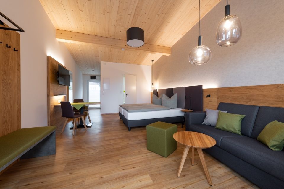 Gästezimmer und Hofladen Familie John