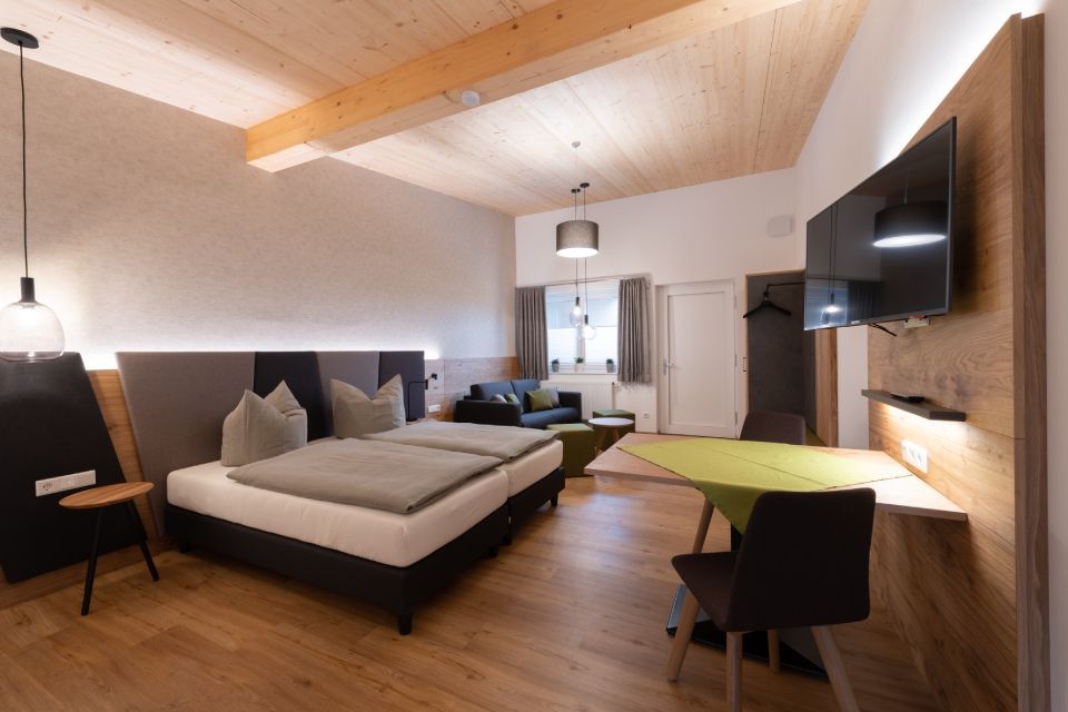 Gästezimmer und Hofladen Familie John