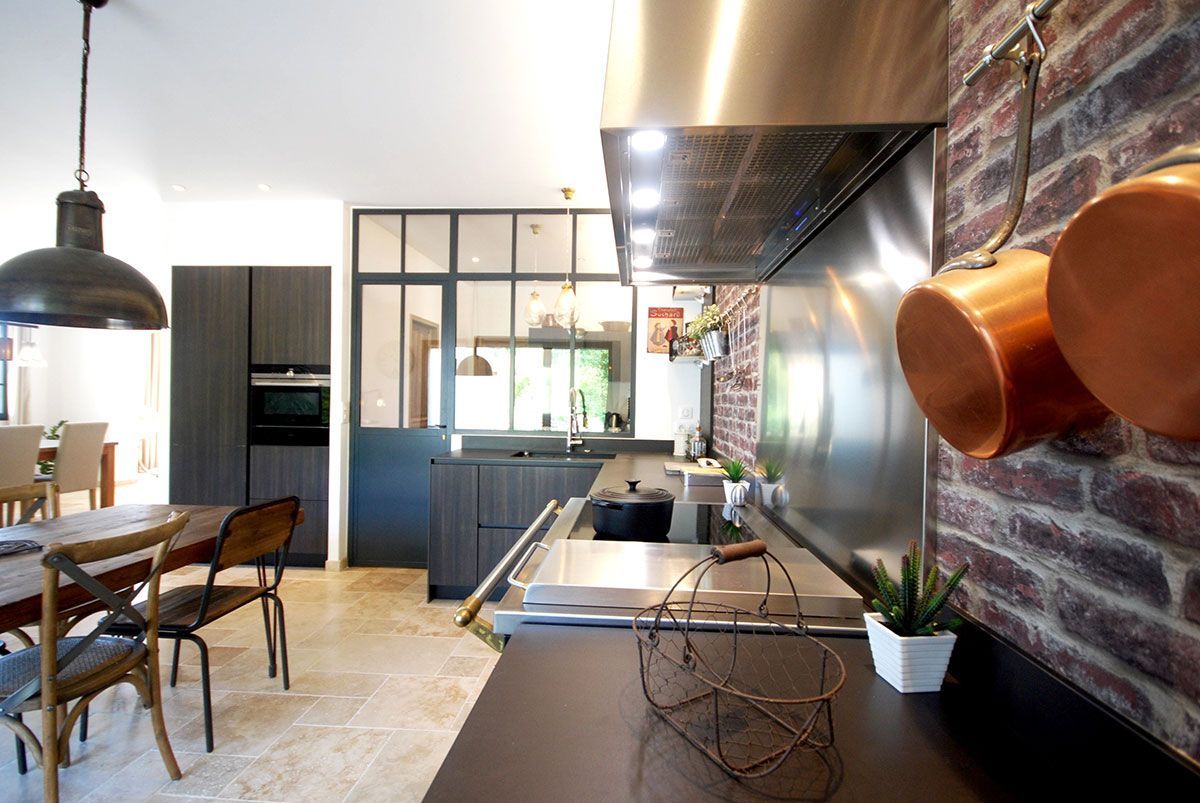 Verrière d'atelier dans une cuisine