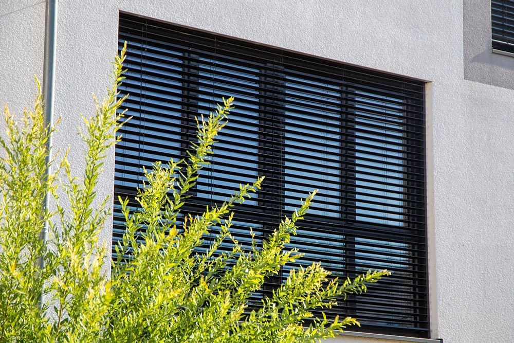 Volet à lame orientable