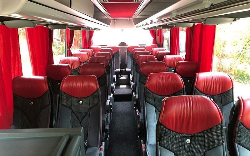 Mercedes Travego (weiss) - Innenansicht