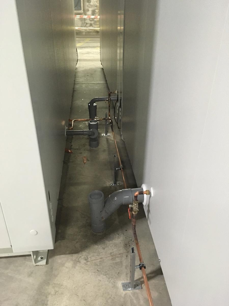 Alimentation et évacuation