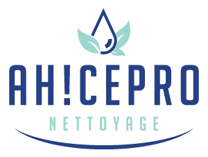 Logo AH!CEPRO NETTOYAGE avec texte bleu, accent turquoise et icône en forme de feuille en goutte d'eau