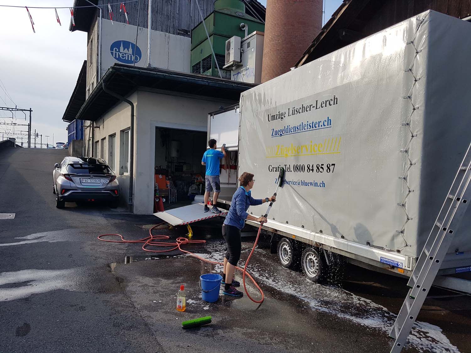Fahrzeugreinigung 5 - Umzüge Lüscher-Lerch