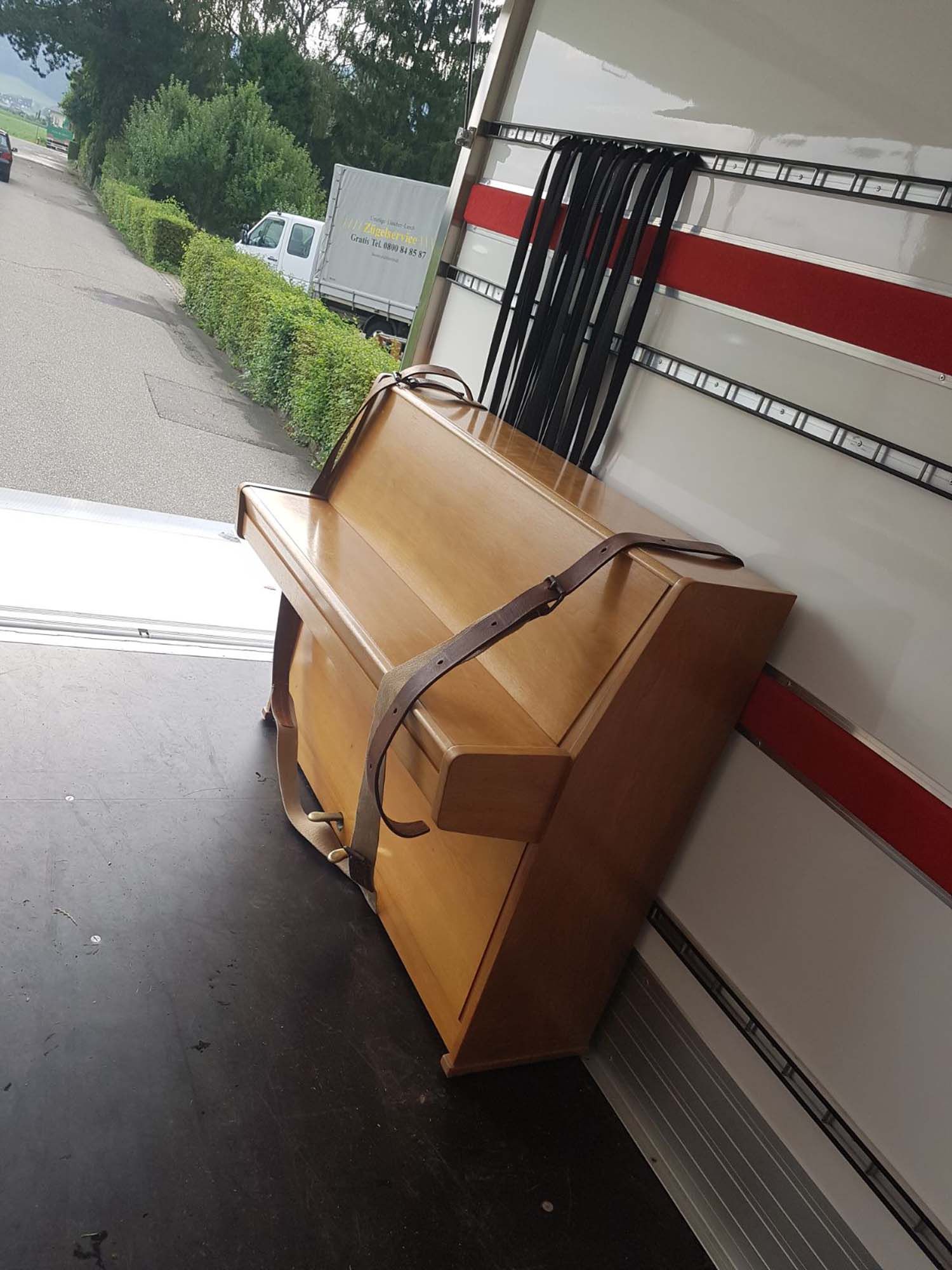 Klaviertransport - Umzüge Lüscher-Lerch