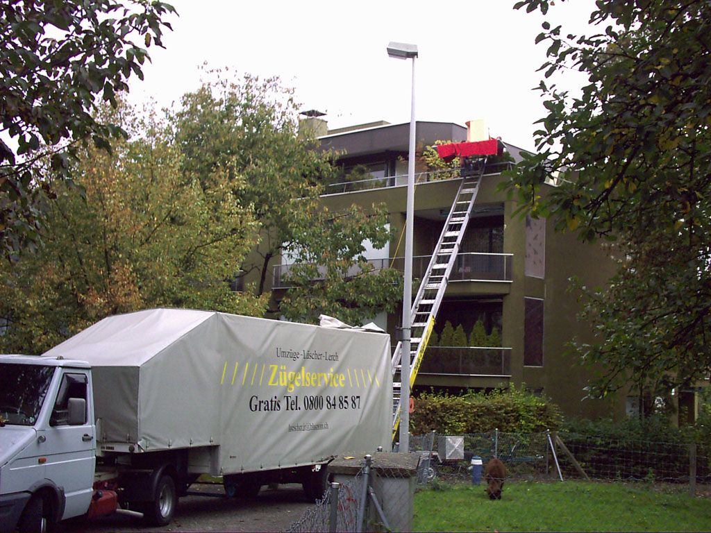 Umzug mit Lift und Grossem LKW - Umzüge Lüscher-Lerch