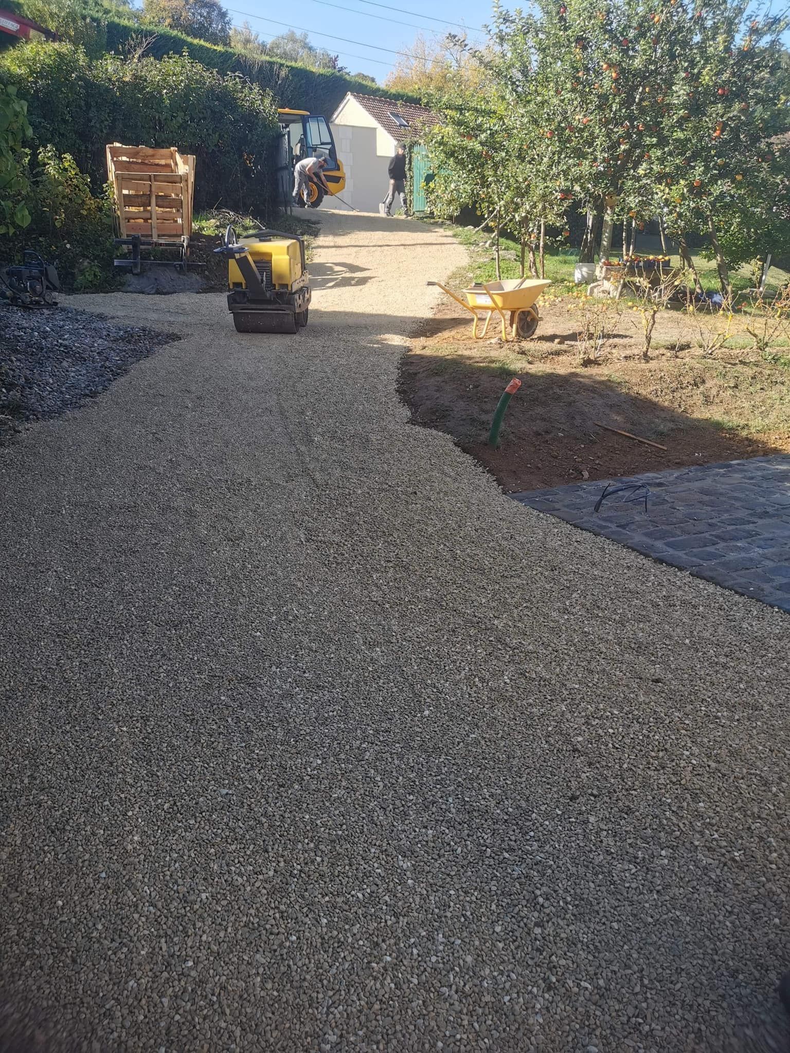 Allée en gravier