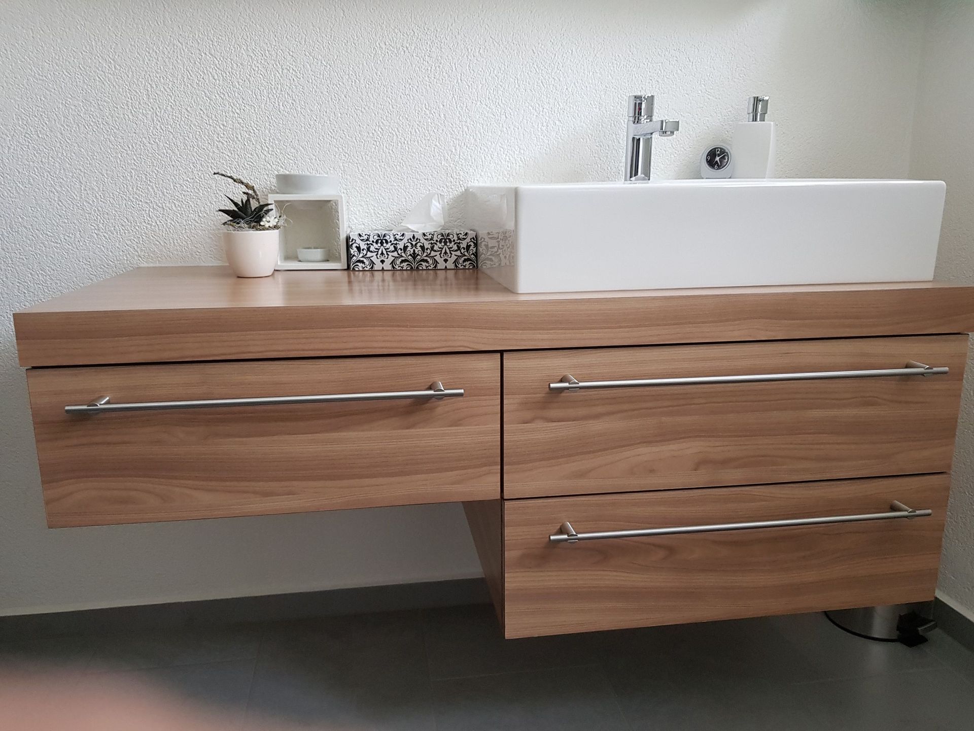 Waschbecken - Schreinerei Flury GmbH