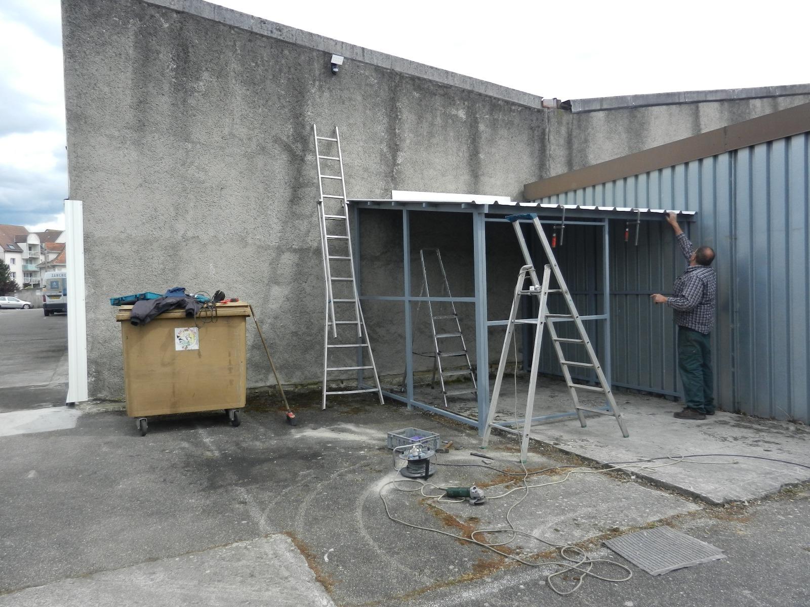 STRUCTURE METALLIQUE ABRI EXTERIEUR