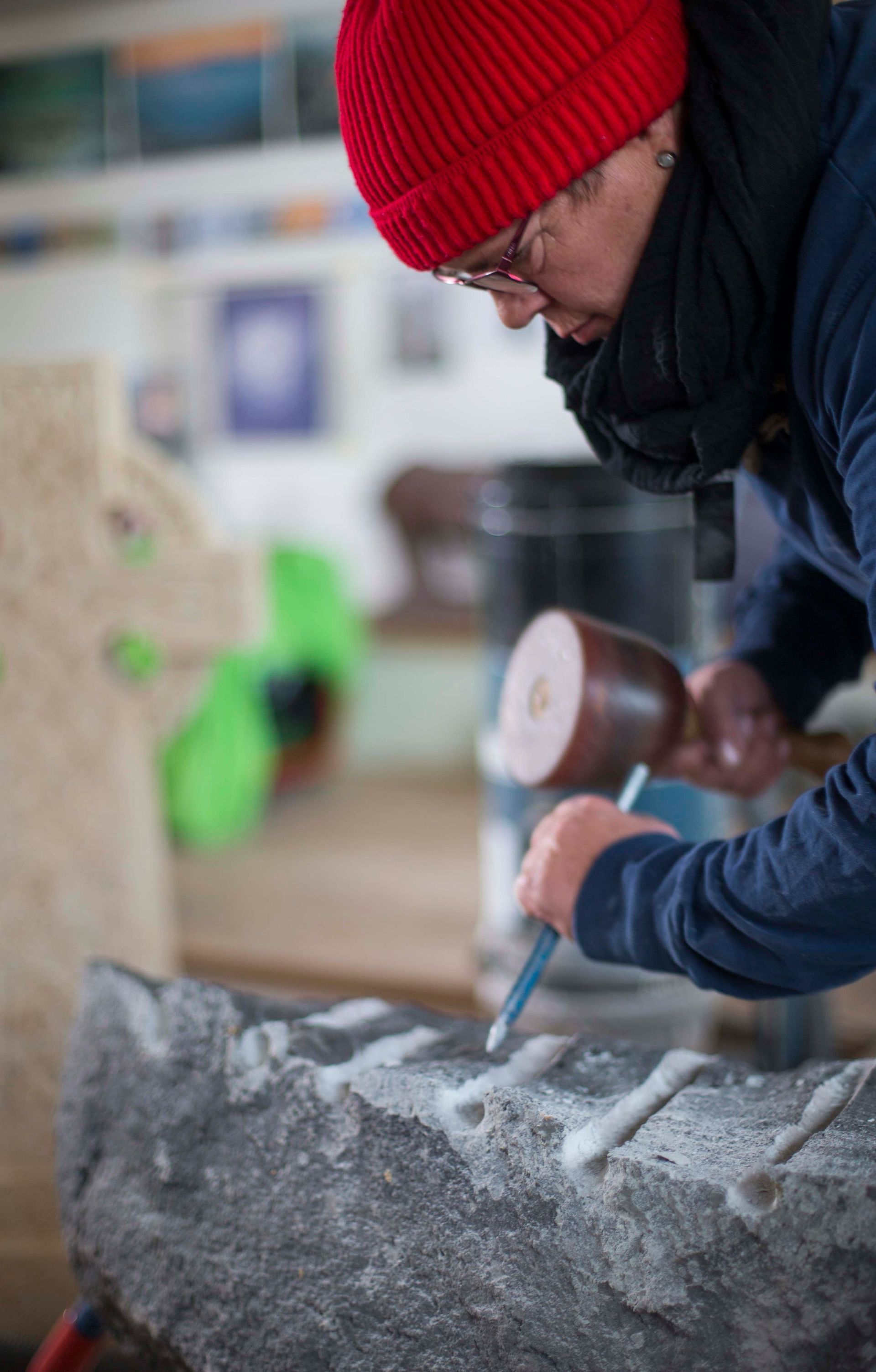 steinhauen - steinbildhauerin - afra fehr - ottikon b. kemptthal