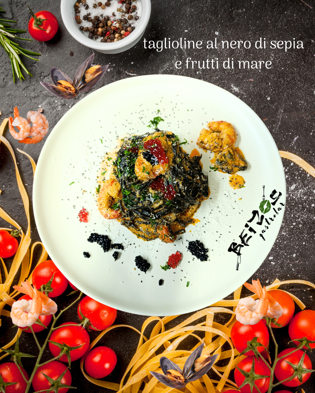 Un plato de comida con tomates y camarones en una mesa.