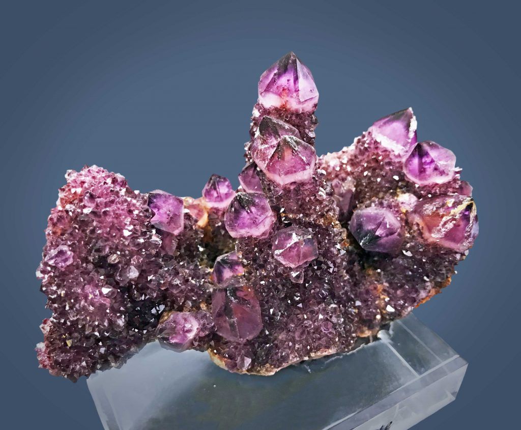 Cristaux d'améthyste violette