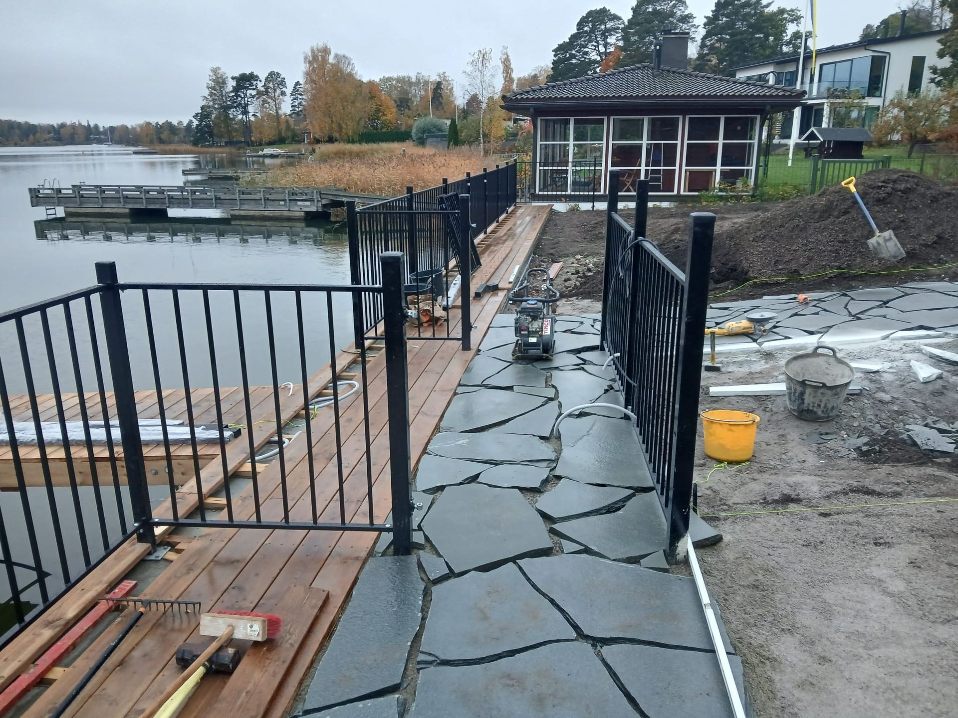Betonirakentaminen ja maanvarainen laatta – RakonePro Oy Porvoo
