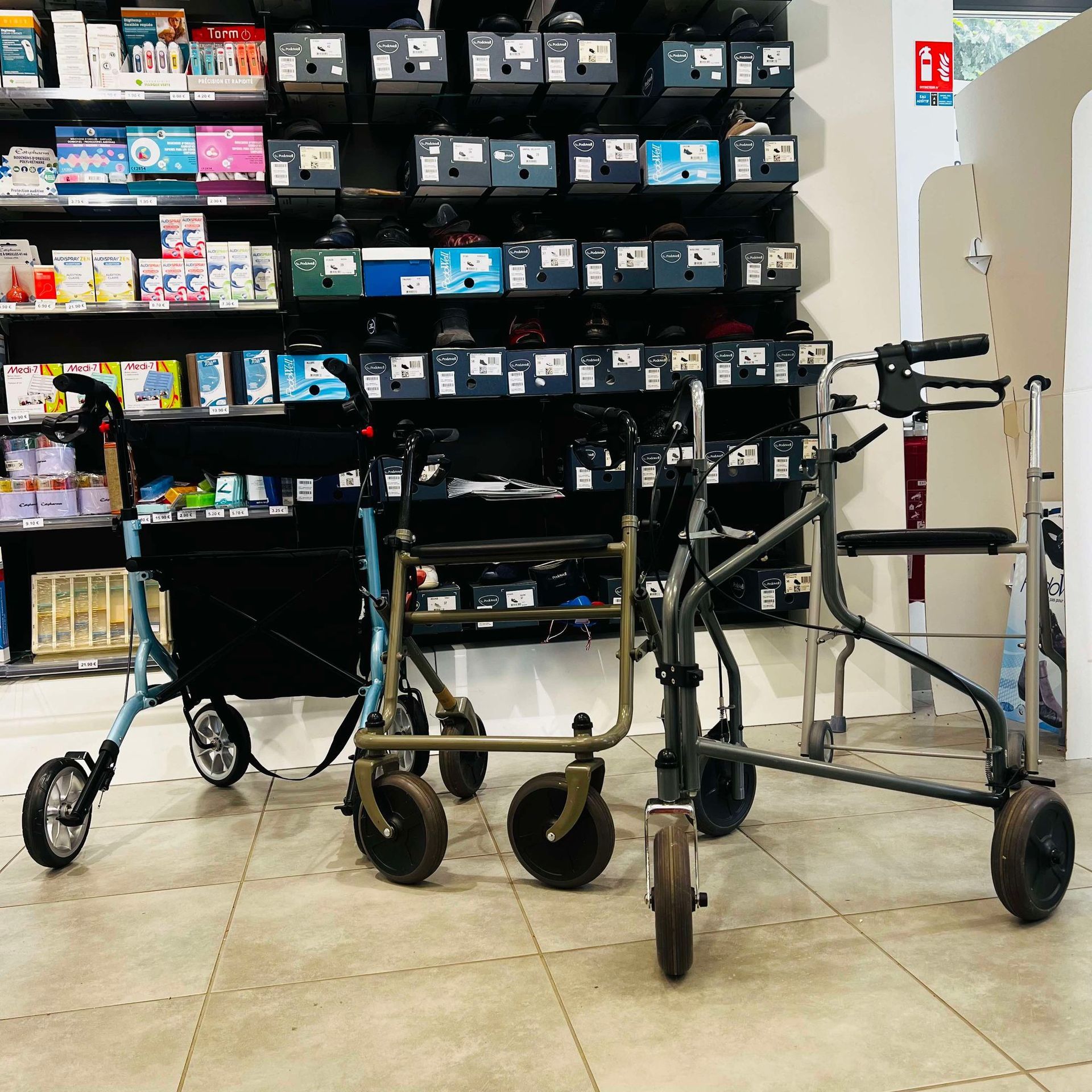 Matériel médical en vente et déambulateurs