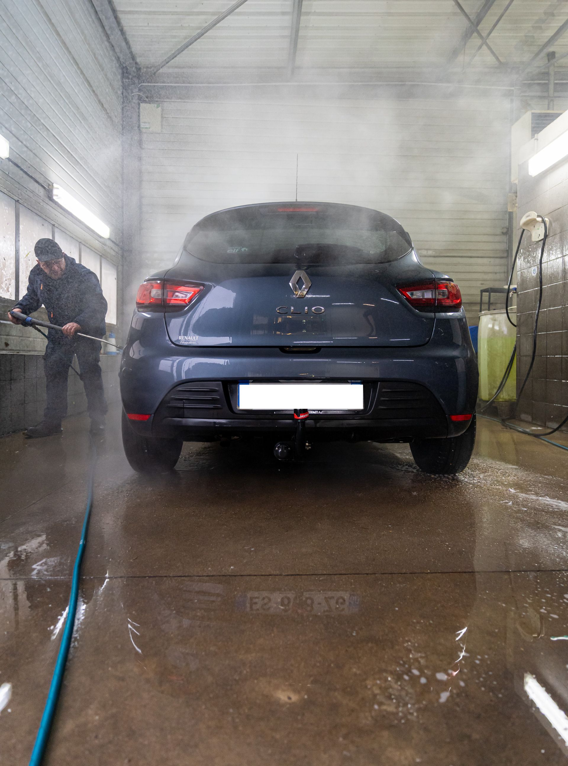 Nettoyage carrosserie et pare brise