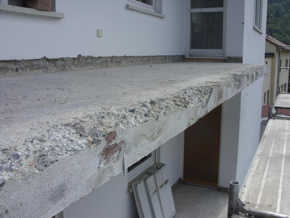 Malerbetrieb Blum GmbH & Co. KG, unverputzter Balkon