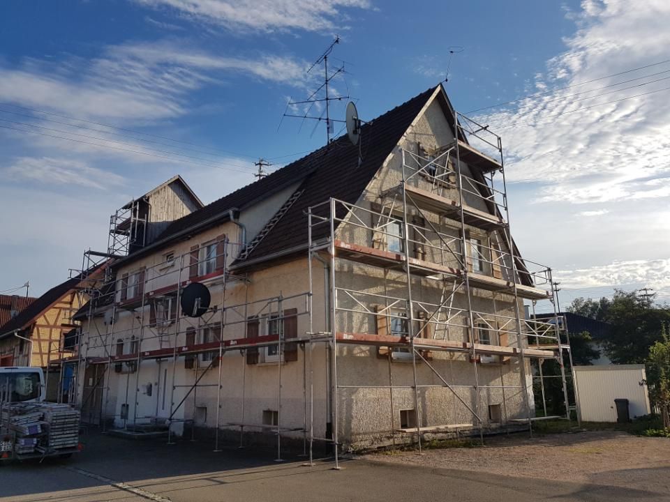 Malerbetrieb Blum GmbH & Co. KG, Malerarbeiten an Hausfassade
