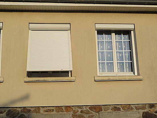 Volet roulant à projection