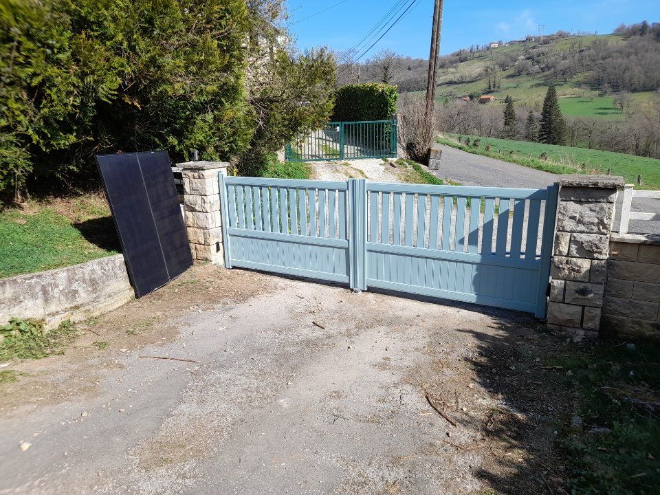 Portail vert électrique