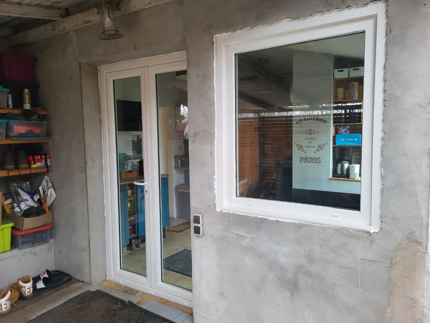 Porte fenêtre blanche