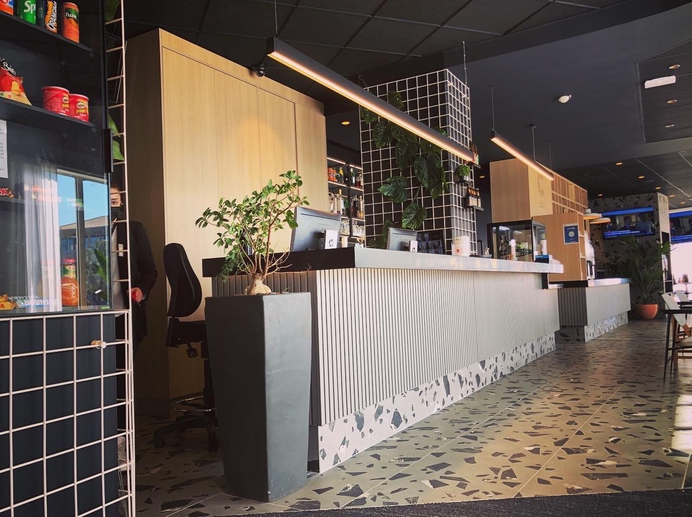 Agencement dans un hôtel