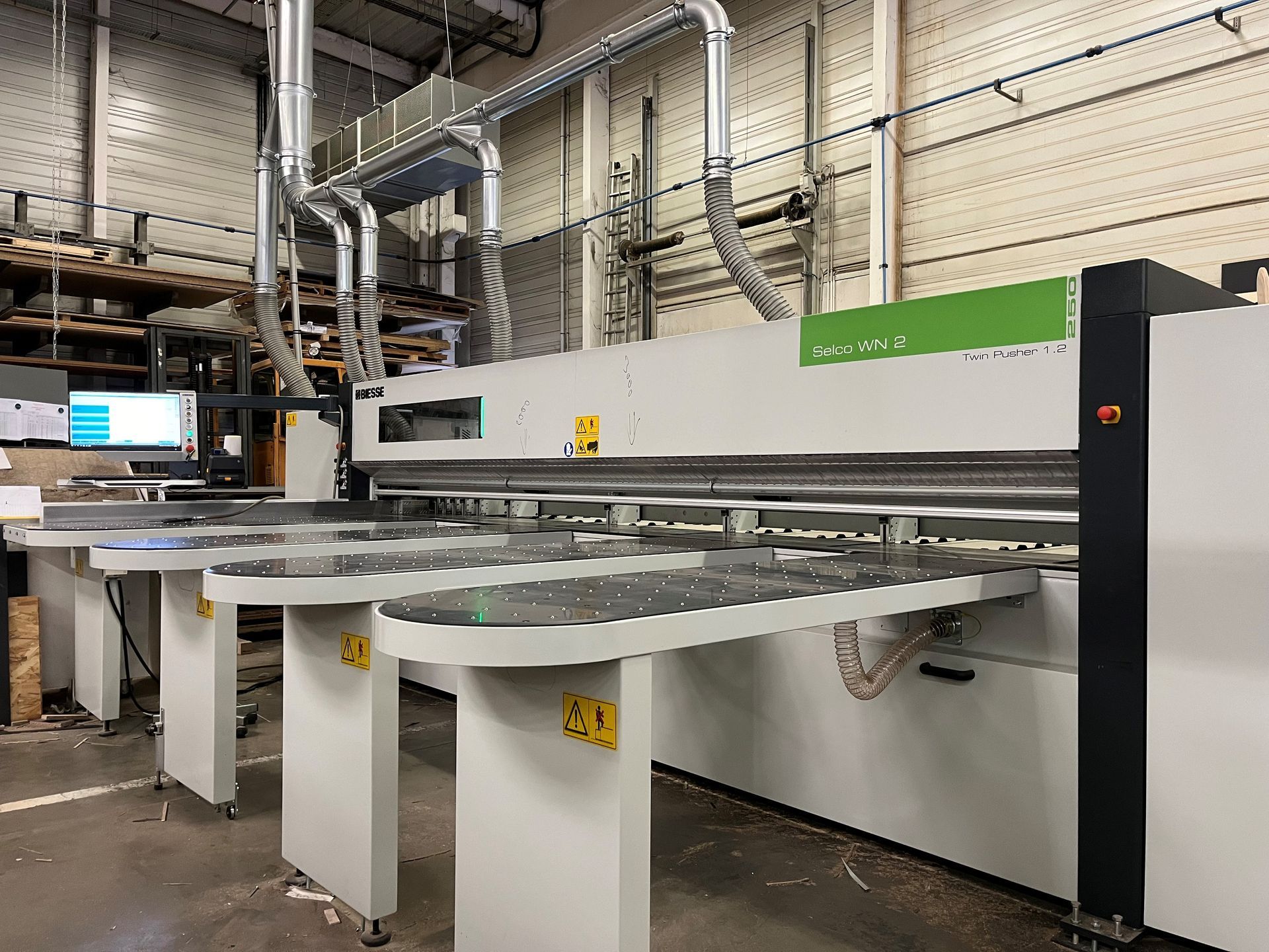 Machine professionnelle de menuiserie