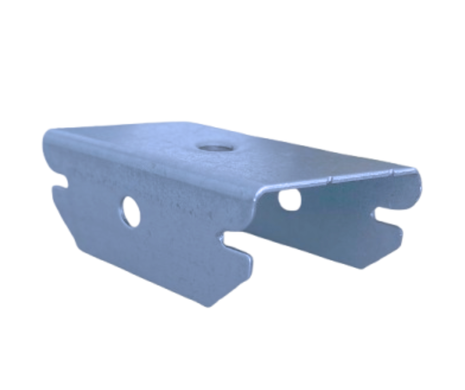 Suporte metálico azul com múltiplos furos e recortes, mostrado sobre um fundo branco.