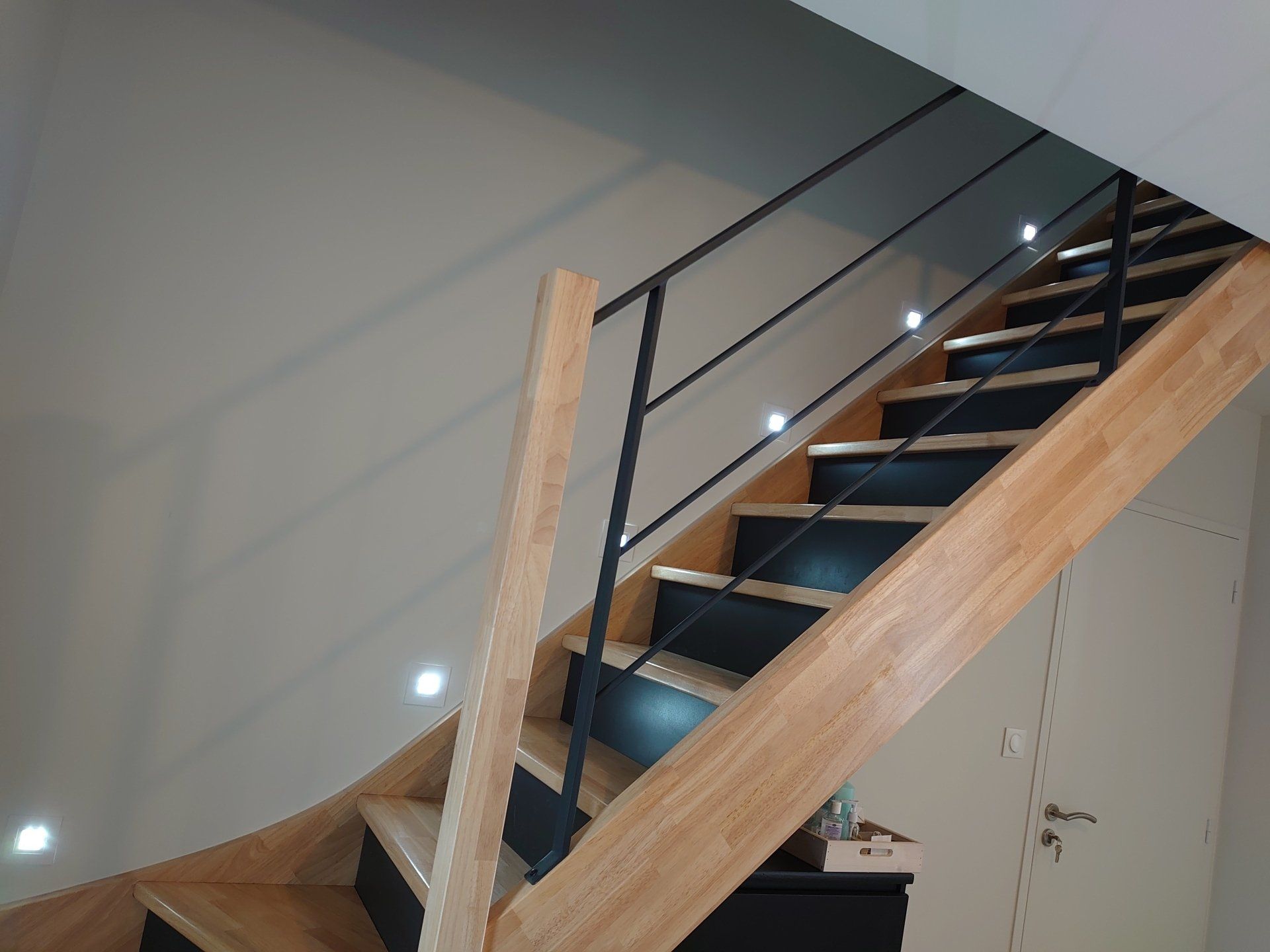 Luminaire montée d'escalier