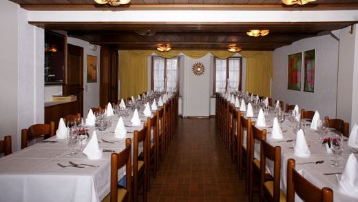 Räumlichkeiten Hotel Restaurant - Schützenhof Hotel - Restaurant und Bar - Näfels