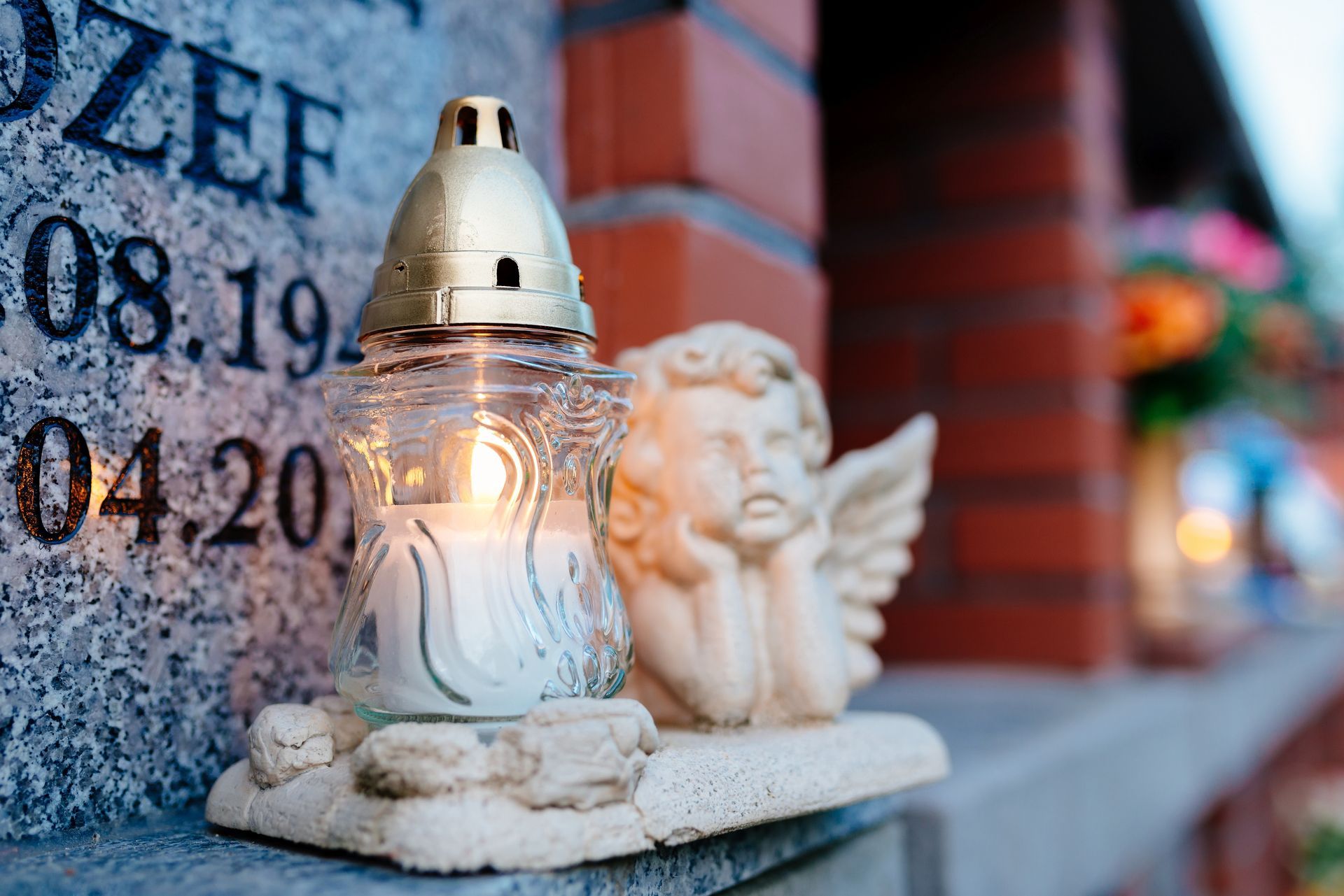 Petit ange pour honorer le défunt