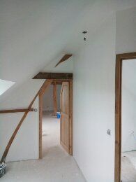 Peinture intérieure et menuiserie en bois