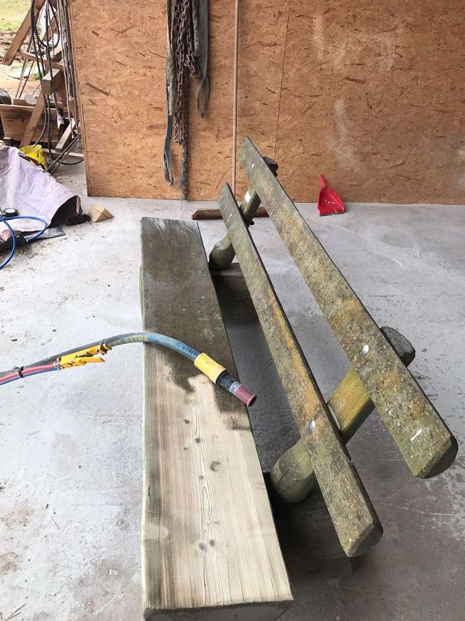 Rénovation de meuble avec l'aérogommeuse - LMpaysage