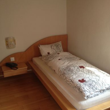 Hotelzimmer - Café-Conditorei Huber AG