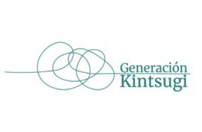 Logo de “Generación Kintsugi” en verde, con líneas circulares entrelazadas sobre fondo blanco.