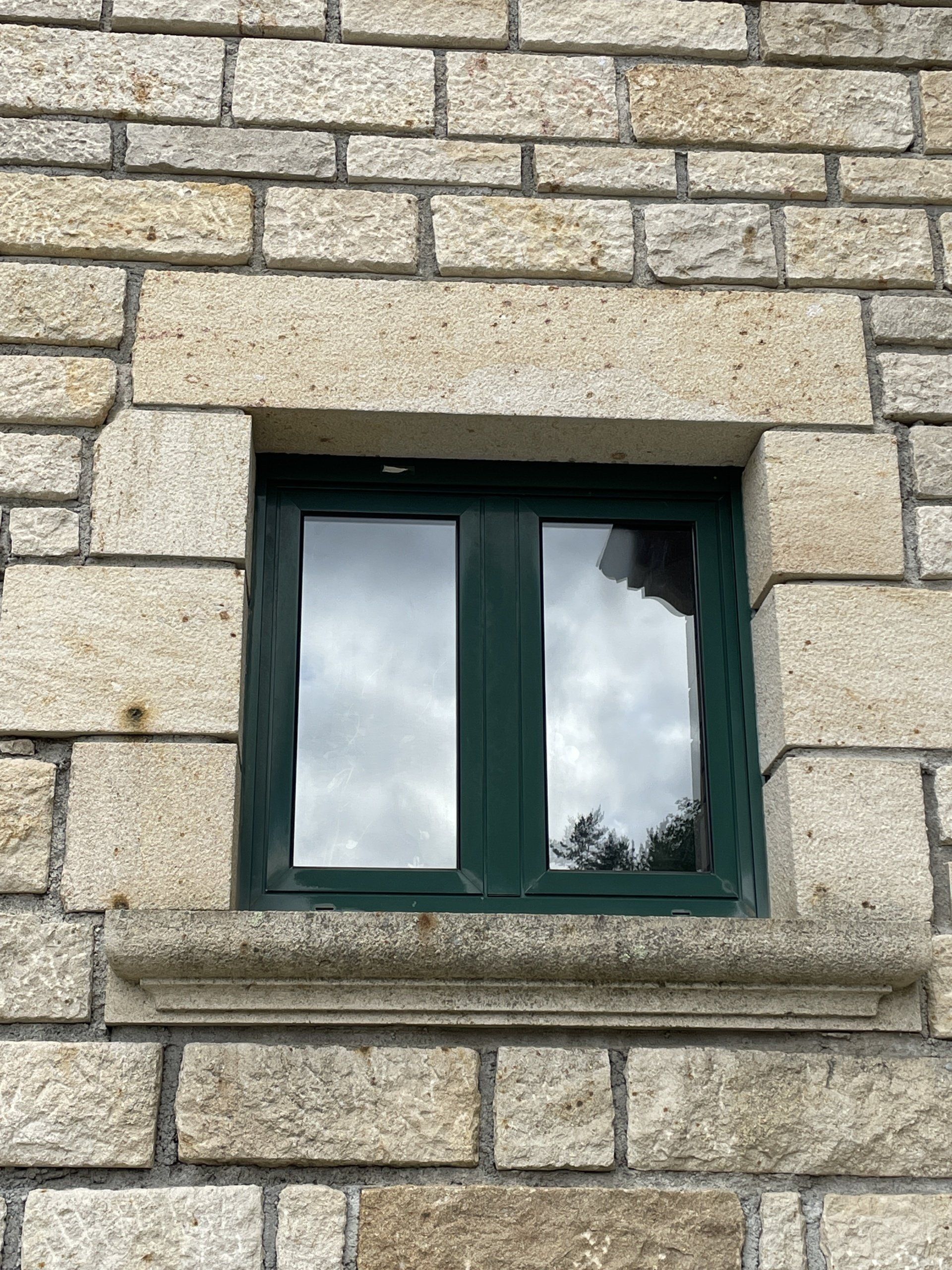 Reconstitution de pierre d'entourage