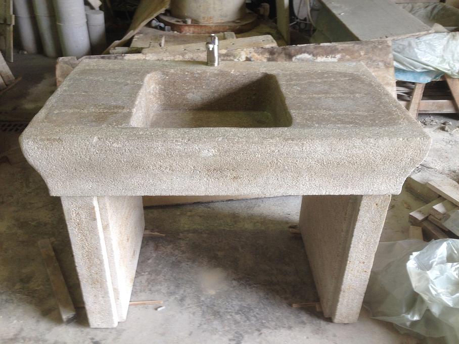 Taille d'un évier en Arkose