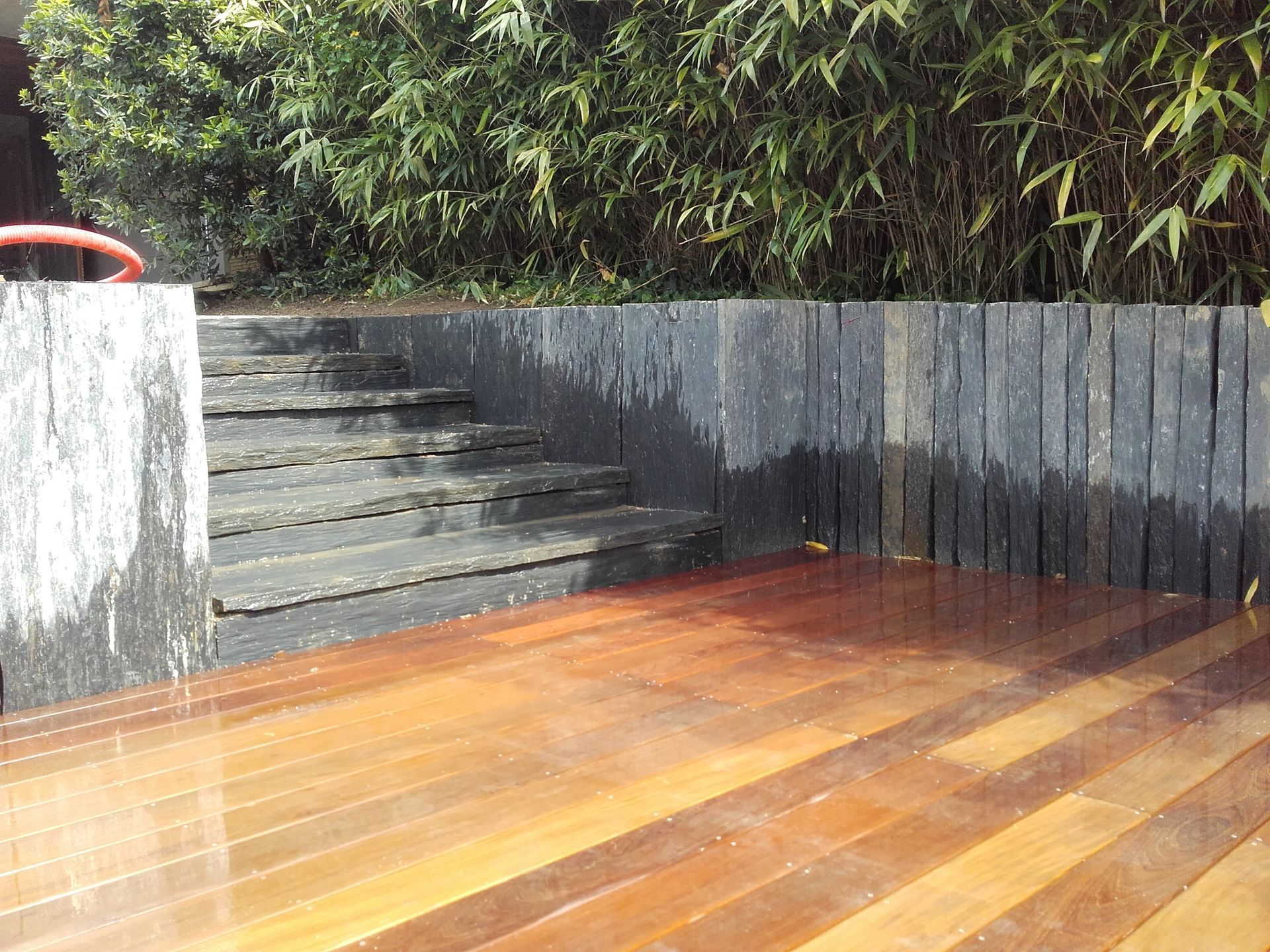 Terrasse avec lamelles en bois