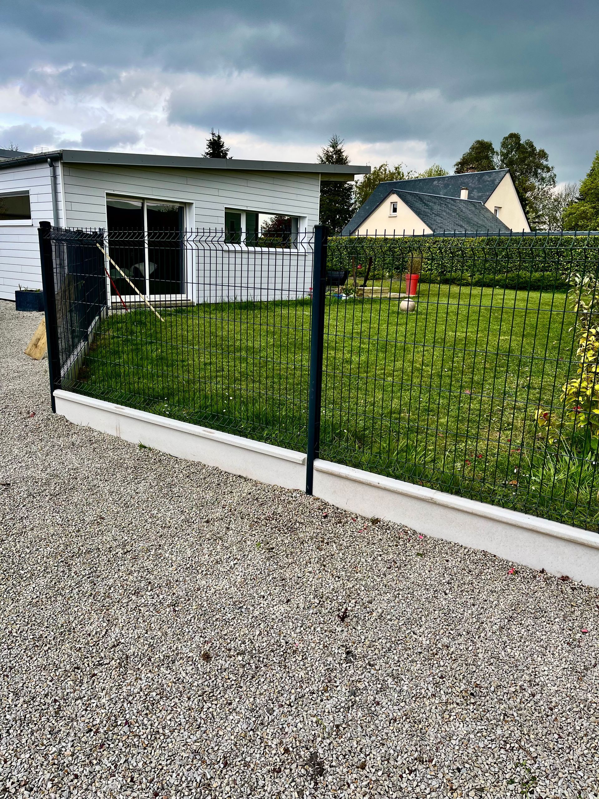 Allées, murets et clôtures