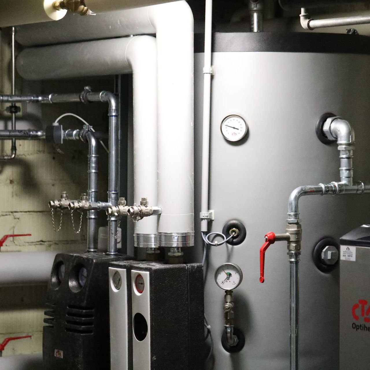 Wärmepumpe installiert von bill + künzi ag