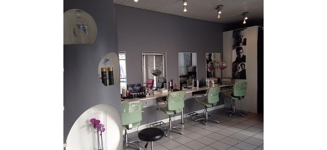 Apparence Coiffure Votre Salon A Carbon Blanc En Gironde