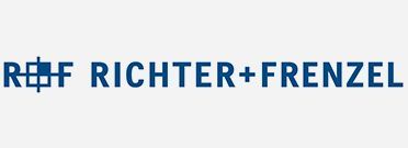 Logo für Richter + Frenzel: dunkelblaue Schrift auf weißem Grund. Das „R“ und das „F“ sind nebeneinander in einem quadratischen Design angeordnet.