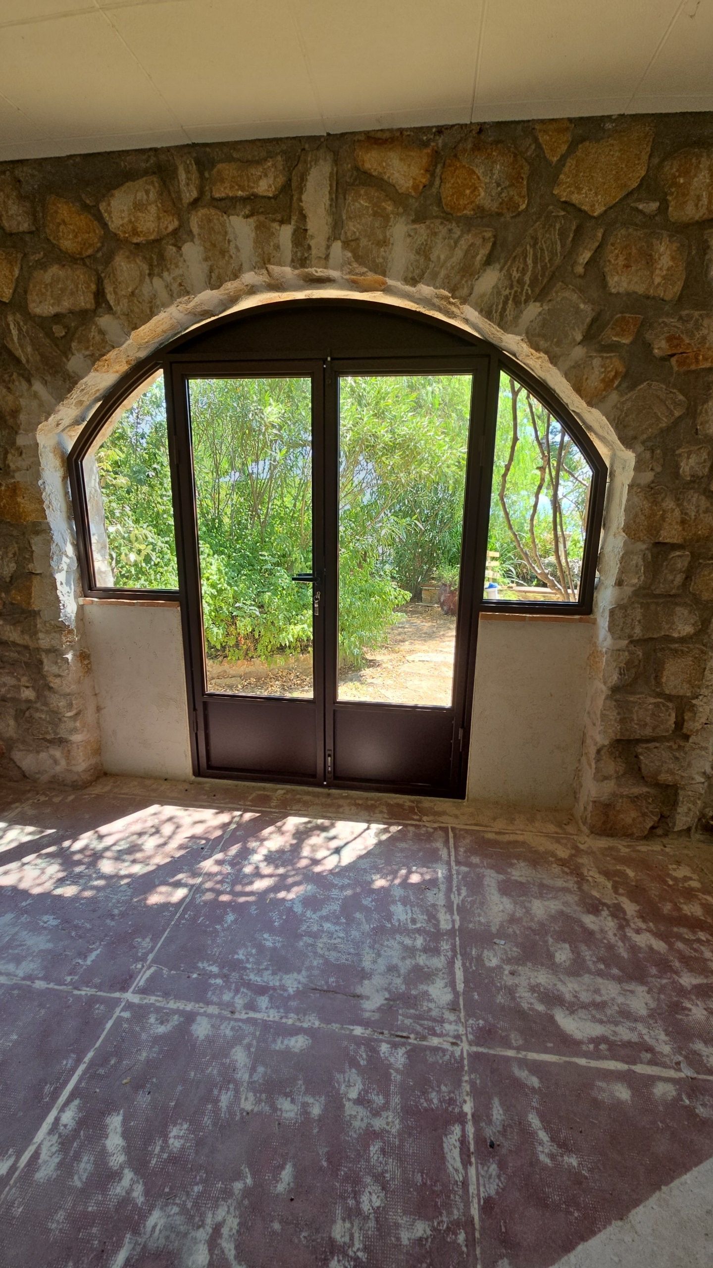 Verrière avec porte vitrée