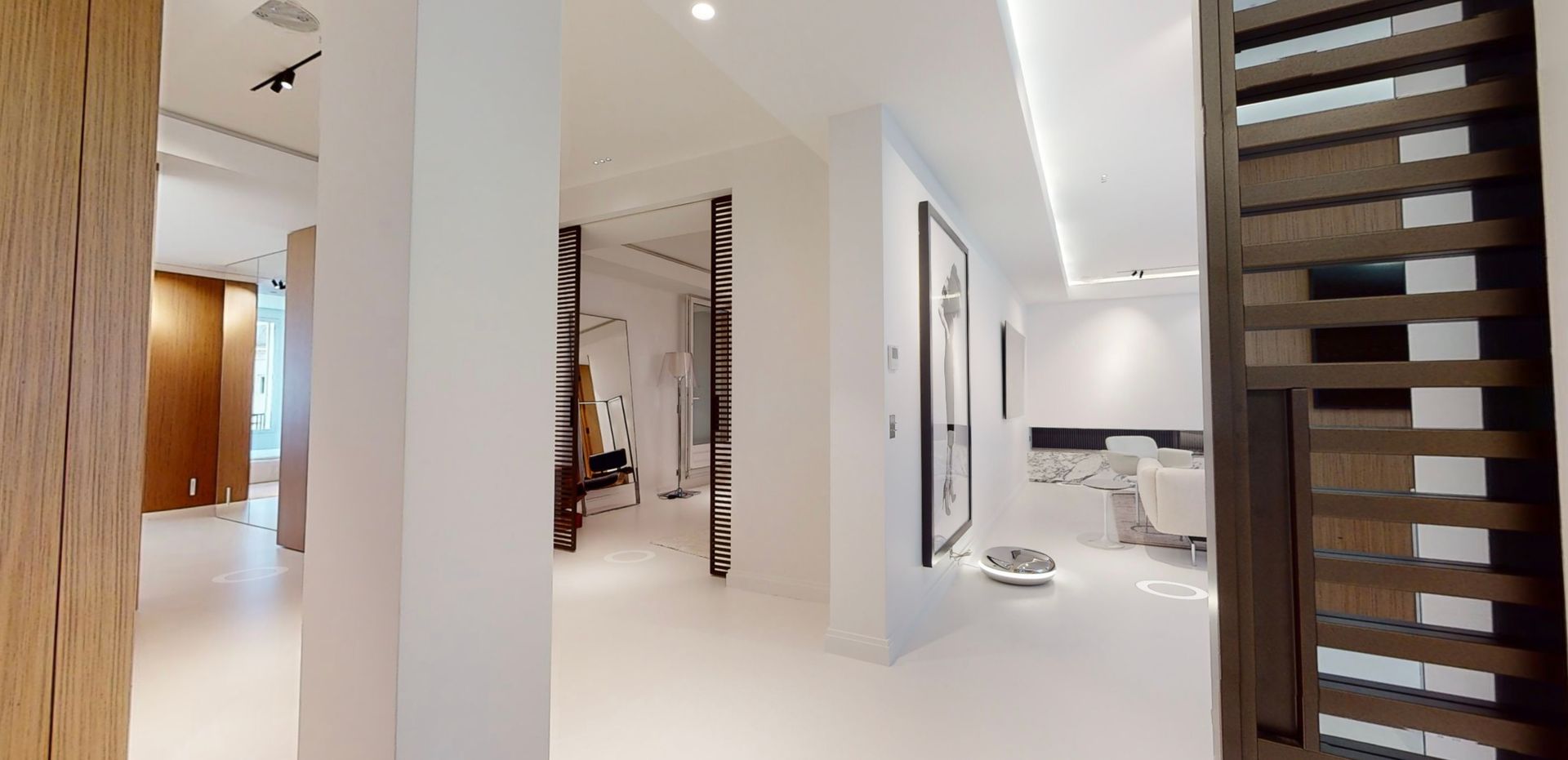 Intérieur en résine de sol blanche