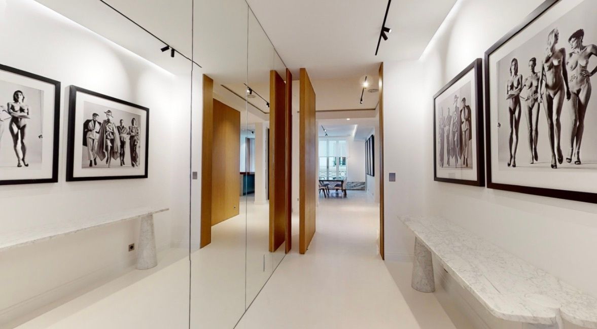 Sol en résine dans le couloir d'un loft