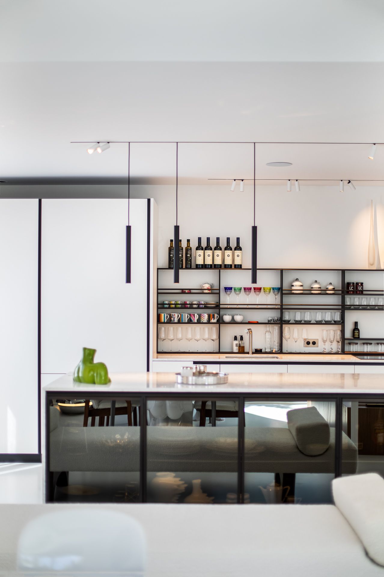 Cuisine moderne décorée par un architecte